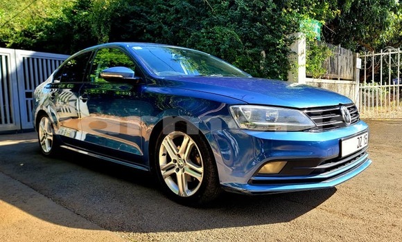 Buy Used Volkswagen Jetta Black Car in Baie du Cap in Savanne District Buy Used Volkswagen Jetta Black Car in Baie du Cap in Savanne District