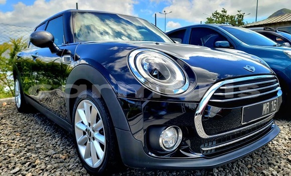 Buy Used Mini Cooper S clubman Black Car in Baie du Cap in Savanne District