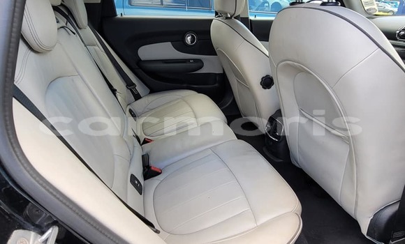 Buy Used Mini Cooper S clubman Black Car in Baie du Cap in Savanne District Buy Used Mini Cooper S clubman Black Car in Baie du Cap in Savanne District