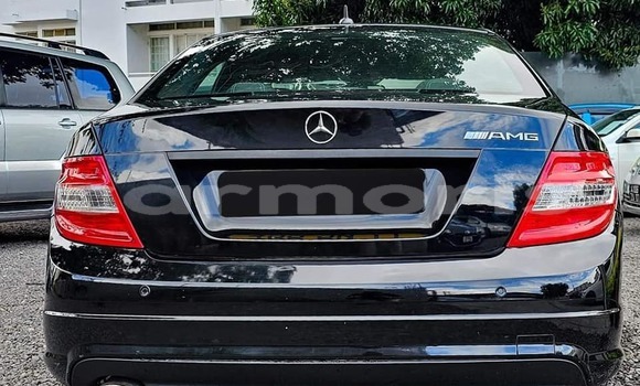 Buy Used Mercedes-Benz C–Class Black Car in Baie du Cap in Savanne District Buy Used Mercedes-Benz C–Class Black Car in Baie du Cap in Savanne District