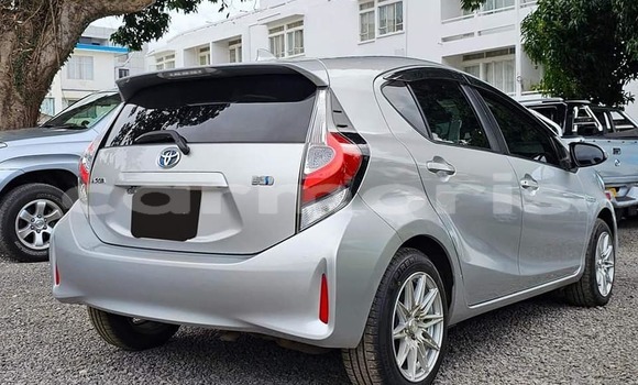Buy Used Toyota Aqua Other Car in Baie du Cap in Savanne District Buy Used Toyota Aqua Other Car in Baie du Cap in Savanne District