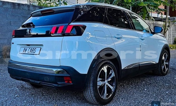 Buy Used Peugeot 3008 White Car in Baie du Cap in Savanne District Buy Used Peugeot 3008 White Car in Baie du Cap in Savanne District