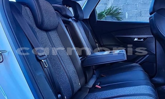 Buy Used Peugeot 3008 White Car in Baie du Cap in Savanne District Buy Used Peugeot 3008 White Car in Baie du Cap in Savanne District