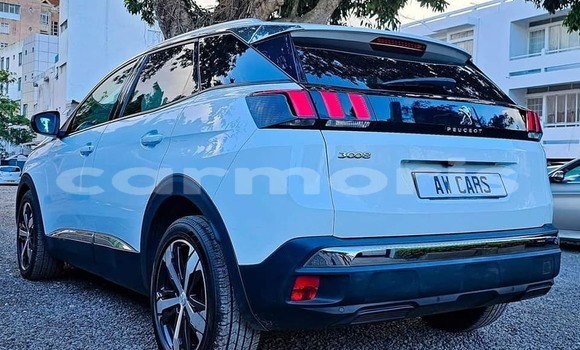 Buy Used Peugeot 3008 White Car in Baie du Cap in Savanne District Buy Used Peugeot 3008 White Car in Baie du Cap in Savanne District