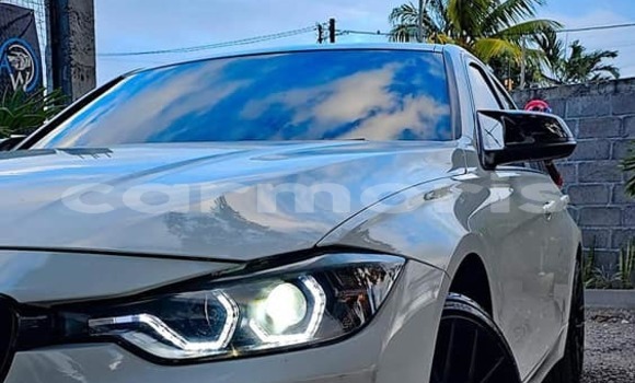 Buy Used BMW 3200 White Car in Baie du Tombeau in Pamplemousses District Buy Used BMW 3200 White Car in Baie du Tombeau in Pamplemousses District