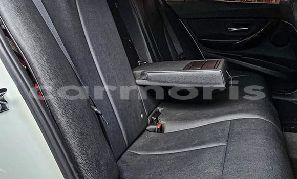 Buy Used BMW 3200 White Car in Baie du Tombeau in Pamplemousses District Buy Used BMW 3200 White Car in Baie du Tombeau in Pamplemousses District