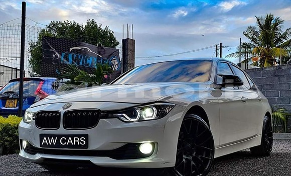 Buy Used BMW 3200 White Car in Baie du Tombeau in Pamplemousses District Buy Used BMW 3200 White Car in Baie du Tombeau in Pamplemousses District