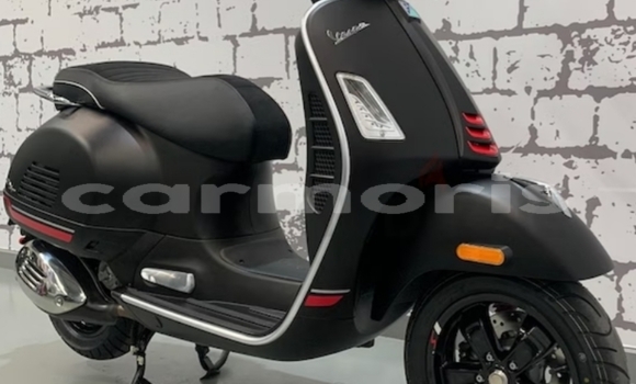 Buy Used Vespa GTS Black Bike in Port Louis in Port Louis District Buy Used Vespa GTS Black Bike in Port Louis in Port Louis District
