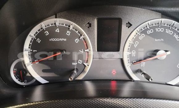 Medium with watermark suzuki swift moka moka 6811