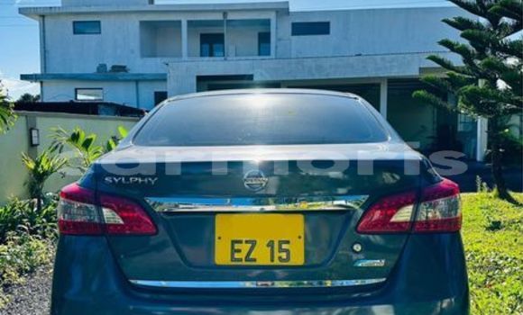 Buy Used Nissan Sylphy Other Car in Moka in Moka Buy Used Nissan Sylphy Other Car in Moka in Moka