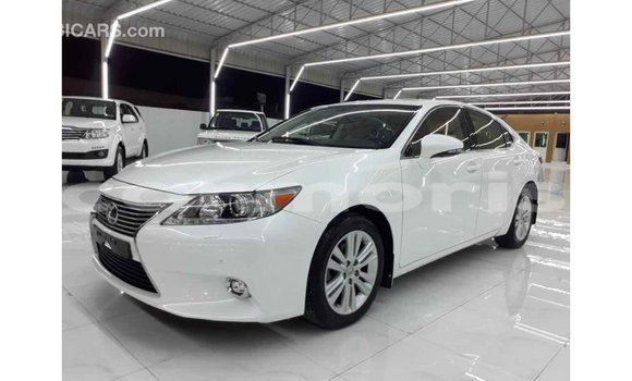 Buy Import Lexus ES White Car in Import - Dubai in Agalega Islands Buy Import Lexus ES White Car in Import - Dubai in Agalega Islands