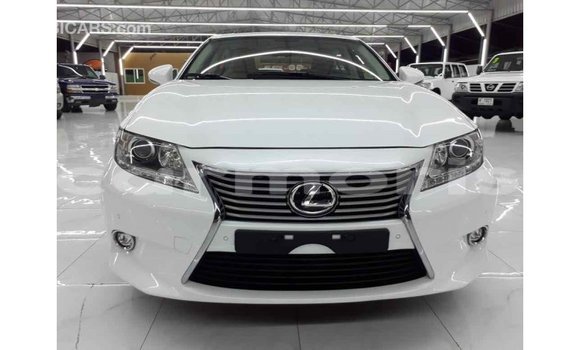 Buy Import Lexus ES White Car in Import - Dubai in Agalega Islands Buy Import Lexus ES White Car in Import - Dubai in Agalega Islands
