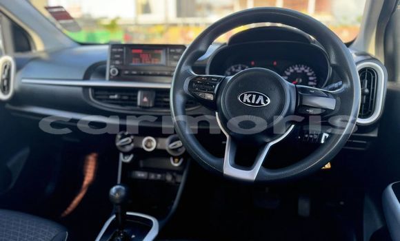 Buy Used Kia Picanto White Car in Anse La Raie in Rivière du Rempart District Buy Used Kia Picanto White Car in Anse La Raie in Rivière du Rempart District