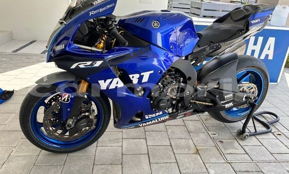 Buy Used Yamaha R1 Blue Bike in Bel Ombre in Savanne