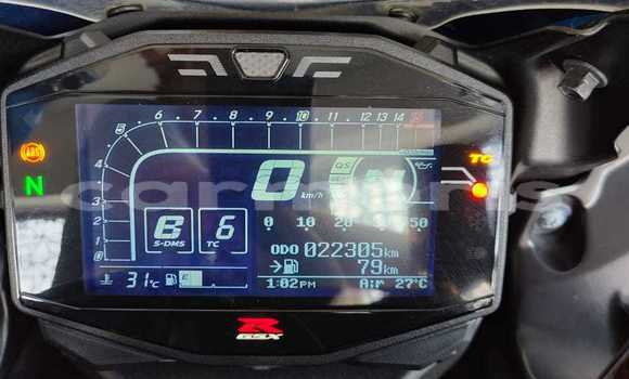 Buy Used Suzuki GSX–R Blue Bike in Bel Ombre in Savanne Buy Used Suzuki GSX–R Blue Bike in Bel Ombre in Savanne