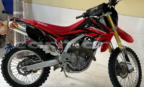Buy Used Honda CRF Red Bike in Bel Ombre in Savanne Buy Used Honda CRF Red Bike in Bel Ombre in Savanne