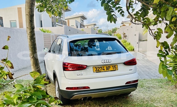 Acheter Occasion Voiture Audi Q3 Blanc à Rivière du Rempart, Rivière du Rempart Acheter Occasion Voiture Audi Q3 Blanc à Rivière du Rempart, Rivière du Rempart