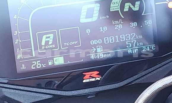 Buy Used Suzuki GSX–R Black Bike in Port Louis in Port Louis District Buy Used Suzuki GSX–R Black Bike in Port Louis in Port Louis District