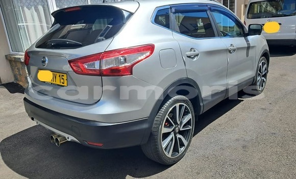Buy Used Nissan Qashqai Other Car in Amaury in Rivière du Rempart District Buy Used Nissan Qashqai Other Car in Amaury in Rivière du Rempart District