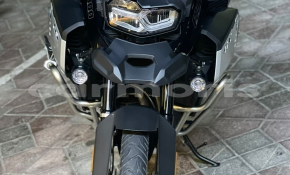 Buy Used BMW GS Beige Bike in Port Louis in Port Louis District Buy Used BMW GS Beige Bike in Port Louis in Port Louis District