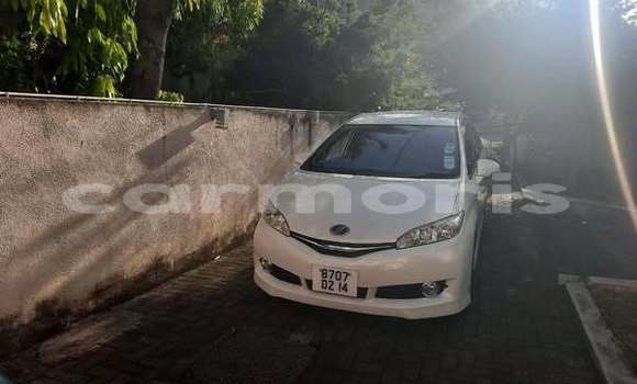 Buy Used Toyota Wish Other Car in Port Louis in Port Louis District