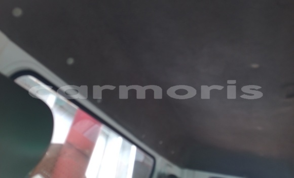 Buy Used Mitsubishi Van White Truck in Grand Baie–Montagne Goyaves in Rodrigues