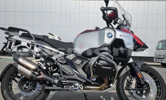 Buy Used BMW R1200GS Adventure Red Bike in Port Louis in Port Louis District Buy Used BMW R1200GS Adventure Red Bike in Port Louis in Port Louis District