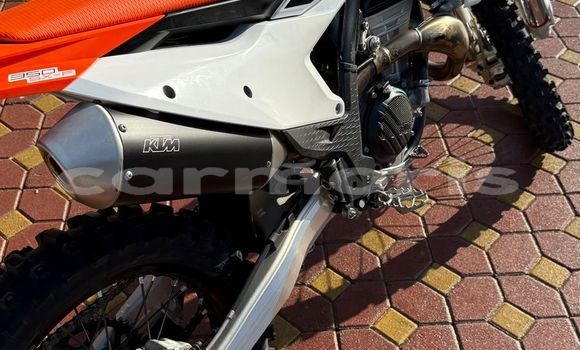 Buy Used KTM 350 White Bike in Port Louis in Port Louis District Buy Used KTM 350 White Bike in Port Louis in Port Louis District