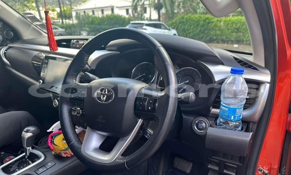 Buy Used Toyota Hilux Red Car in Baie du Tombeau in Pamplemousses District Buy Used Toyota Hilux Red Car in Baie du Tombeau in Pamplemousses District