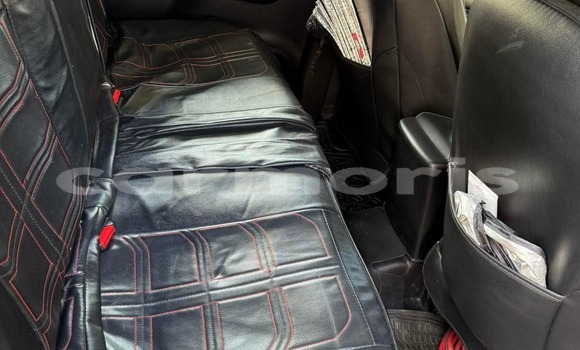 Buy Used Toyota Hilux Red Car in Baie Malgache in Rodrigues Buy Used Toyota Hilux Red Car in Baie Malgache in Rodrigues