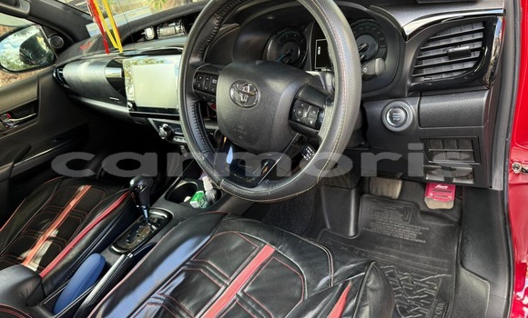 Buy Used Toyota Hilux Red Car in Baie Malgache in Rodrigues Buy Used Toyota Hilux Red Car in Baie Malgache in Rodrigues
