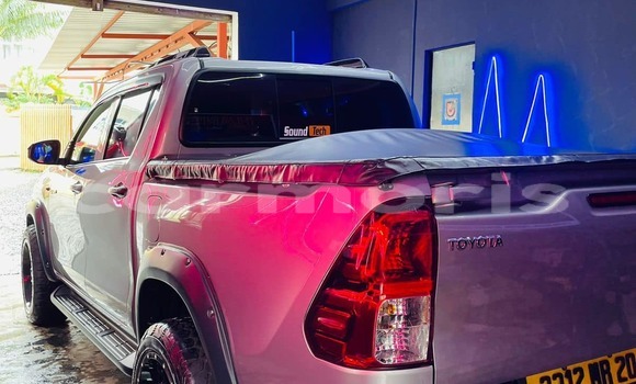 Buy Used Toyota Hilux Other Car in Baie du Tombeau in Pamplemousses District Buy Used Toyota Hilux Other Car in Baie du Tombeau in Pamplemousses District