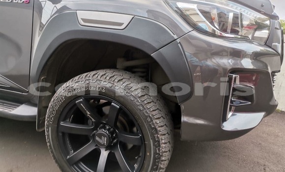 Buy Used Toyota Hilux Black Car in Bambous in Black River District Buy Used Toyota Hilux Black Car in Bambous in Black River District