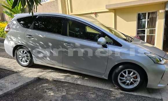 Buy Used Toyota Alphard Other Car in Amaury in Rivière du Rempart District Buy Used Toyota Alphard Other Car in Amaury in Rivière du Rempart District