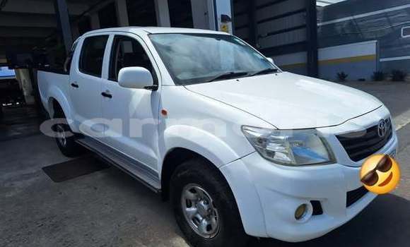 Buy Used Toyota Hilux Other Car in Britannia in Savanne Buy Used Toyota Hilux Other Car in Britannia in Savanne