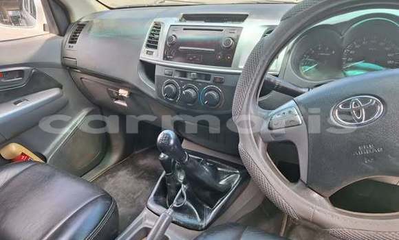 Buy Used Toyota Hilux Other Car in Britannia in Savanne Buy Used Toyota Hilux Other Car in Britannia in Savanne