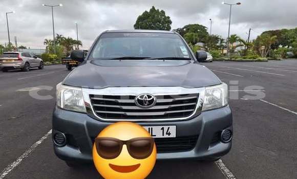 Buy Used Toyota Hilux Other Car in Britannia in Savanne Buy Used Toyota Hilux Other Car in Britannia in Savanne