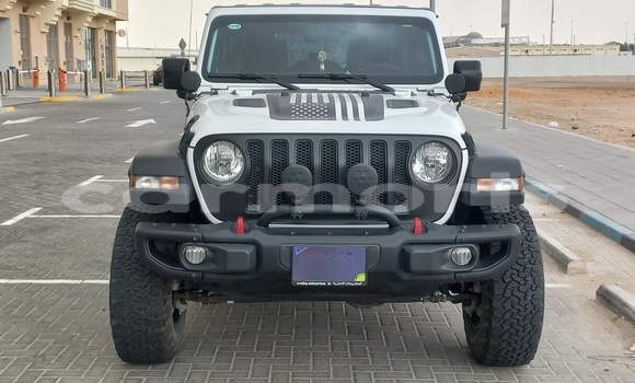 Buy Used Jeep Wrangler White Car in Port Louis in Port Louis District Buy Used Jeep Wrangler White Car in Port Louis in Port Louis District
