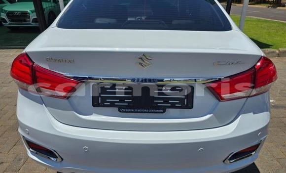 Buy Used Suzuki Ciaz White Car in Port Louis in Port Louis District Buy Used Suzuki Ciaz White Car in Port Louis in Port Louis District