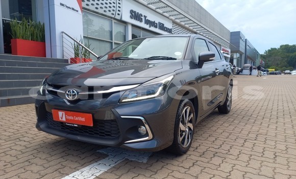 Buy Used Toyota Starlet Blue Car in Port Louis in Port Louis District Buy Used Toyota Starlet Blue Car in Port Louis in Port Louis District