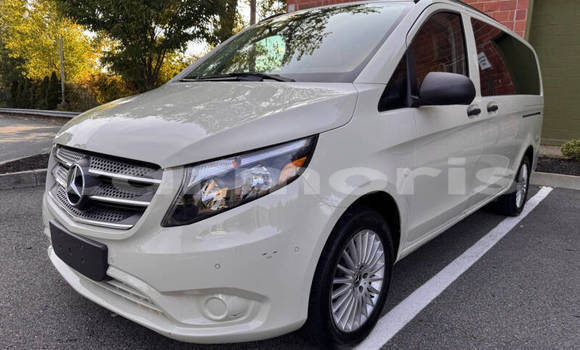 Buy Used Mercedes-Benz Vito White Car in Port Louis in Port Louis District Buy Used Mercedes-Benz Vito White Car in Port Louis in Port Louis District