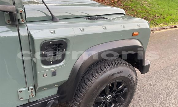 Buy Used Land Rover Defender Green Car in Rose Belle in Grand Port District Buy Used Land Rover Defender Green Car in Rose Belle in Grand Port District