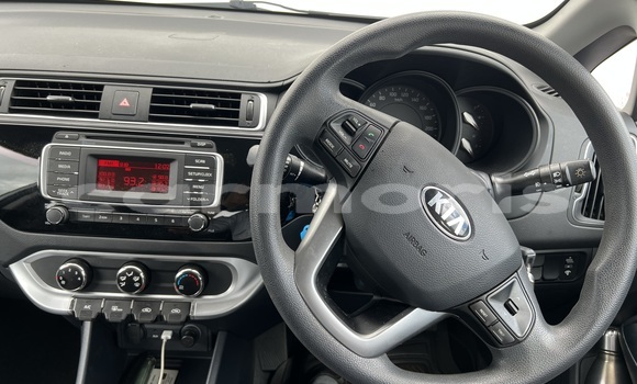 Buy Used Kia Rio Silver Car in Curepipe in Plaines Wilhems District Buy Used Kia Rio Silver Car in Curepipe in Plaines Wilhems District