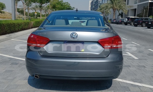 Buy Used Volkswagen Passat Blue Car in Port Louis in Port Louis District Buy Used Volkswagen Passat Blue Car in Port Louis in Port Louis District