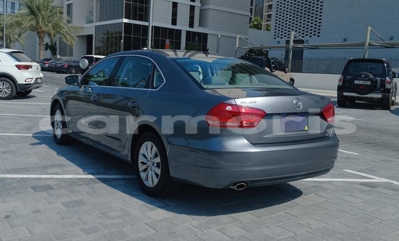 Buy Used Volkswagen Passat Blue Car in Port Louis in Port Louis District Buy Used Volkswagen Passat Blue Car in Port Louis in Port Louis District