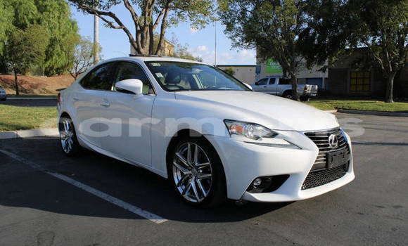 Buy Used Lexus IS White Car in Bananes in Grand Port District Buy Used Lexus IS White Car in Bananes in Grand Port District