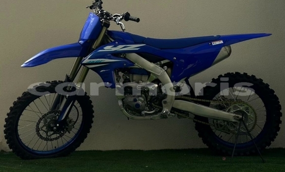 Buy Used Yamaha YZ450F Blue Bike in Port Louis in Port Louis District