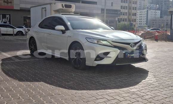 Buy Used Toyota Camry White Car in Port Louis in Port Louis District Buy Used Toyota Camry White Car in Port Louis in Port Louis District