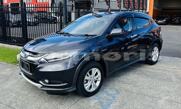 Buy Used Honda vezel Black Car in Port Louis in Port Louis District Buy Used Honda vezel Black Car in Port Louis in Port Louis District