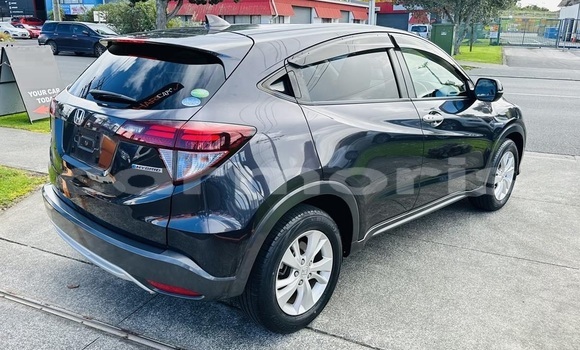 Buy Used Honda vezel Black Car in Port Louis in Port Louis District Buy Used Honda vezel Black Car in Port Louis in Port Louis District